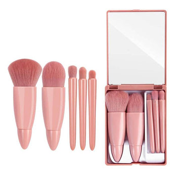 Easy-taken Travel Makeup Brush Set